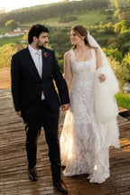 Beautiful A-Line Lace Square Sleeveless Long Wedding Dress With Appliques
