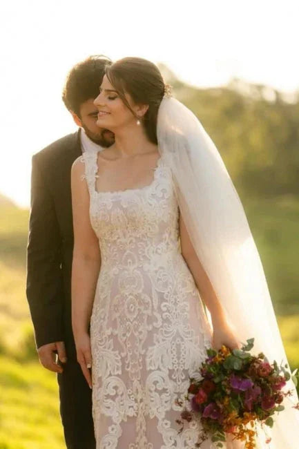 Beautiful A-Line Lace Square Sleeveless Long Wedding Dress With Appliques