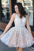 Appliques Beaded Sleeveless A Line Tulle Short Homecoming Dresses