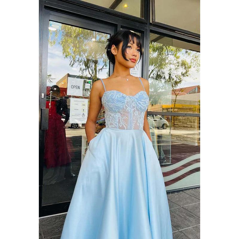 Sweetheart Spaghetti Straps Lace Appliqued A-Line Prom Gown
