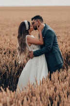 Charming Long  A-line Tulle Sleeveless Wedding Dress with Lace