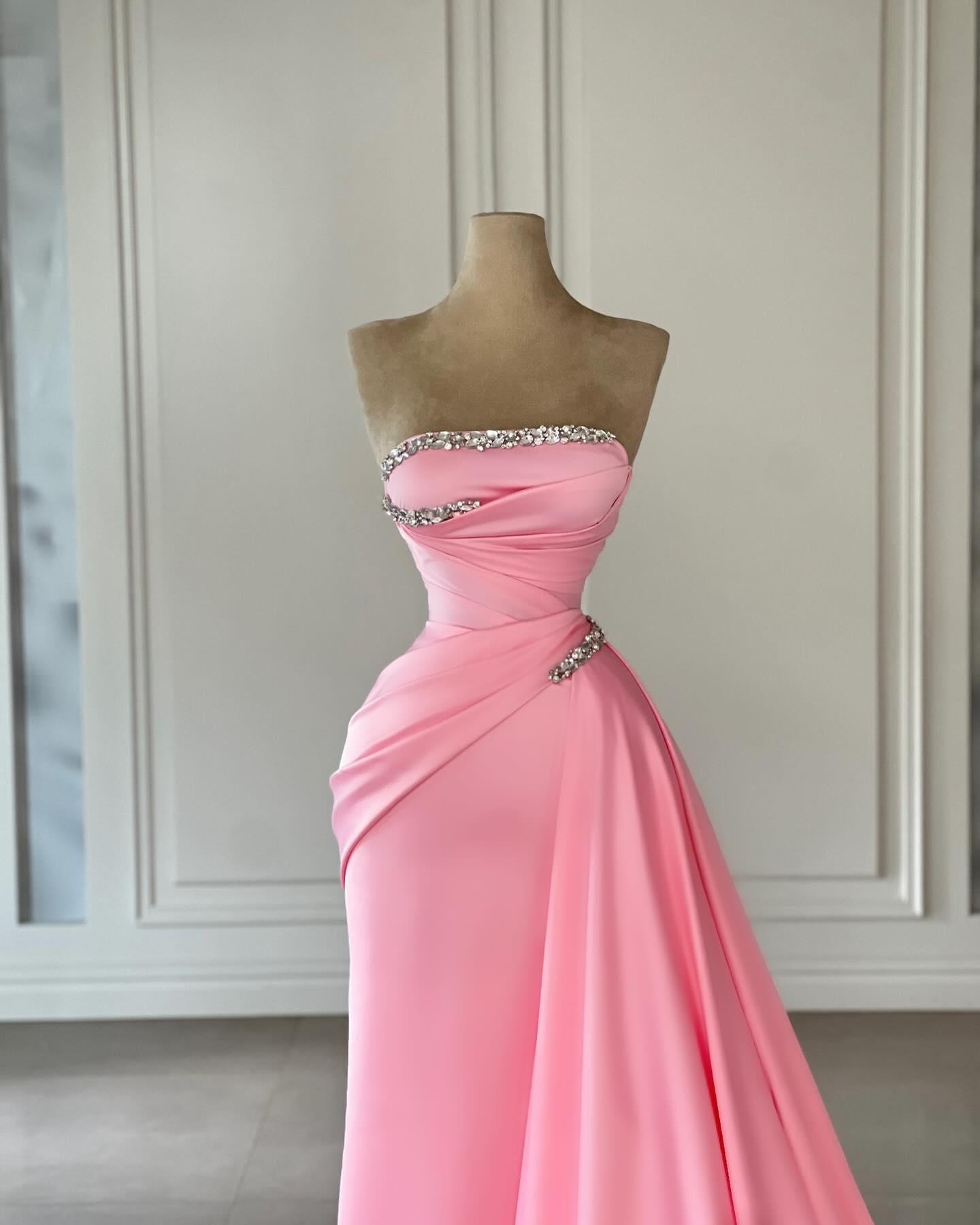 Designer Column Satin Strapless Sleeveless Pink Prom Dresses With Rhinestone