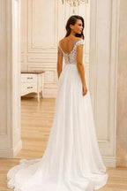 Elegant A-Line Lace Sweetheart Sleeveless Wedding Dresses With Appliques Ruffles