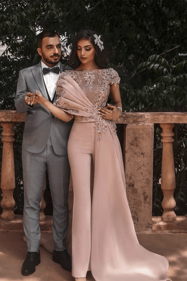 Elegant Lace Aplliques Short Sleeves Evening Jumpsuit With Train