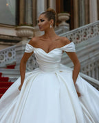 Elegant Sweetheart Off-the-shoulder Wedding Dresses Sweep Train