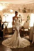 Exquisite Long Mermaid V-neck Strapless Tulle Lace Wedding Dress