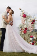 Gorgeous A-Line Tulle Sweetheart Sleeveless Wedding Dress