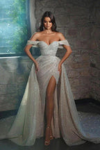 Luxurious off-the-shoulder Sleeveless A-Line Glitter Wedding Dresses With Split