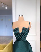 Modern Crystal Mermaid Evening Dress With Detachable Train Spaghetti-Straps
