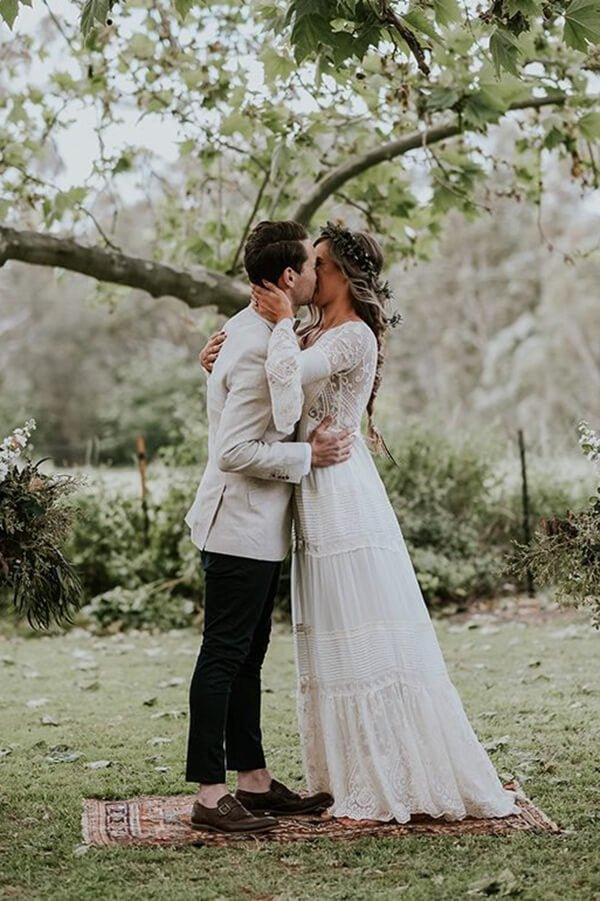 NumberSea A-line Long Sleeve Deep V-neck Lace Backless Wedding Dresses Long Bridal Dresses,MW343