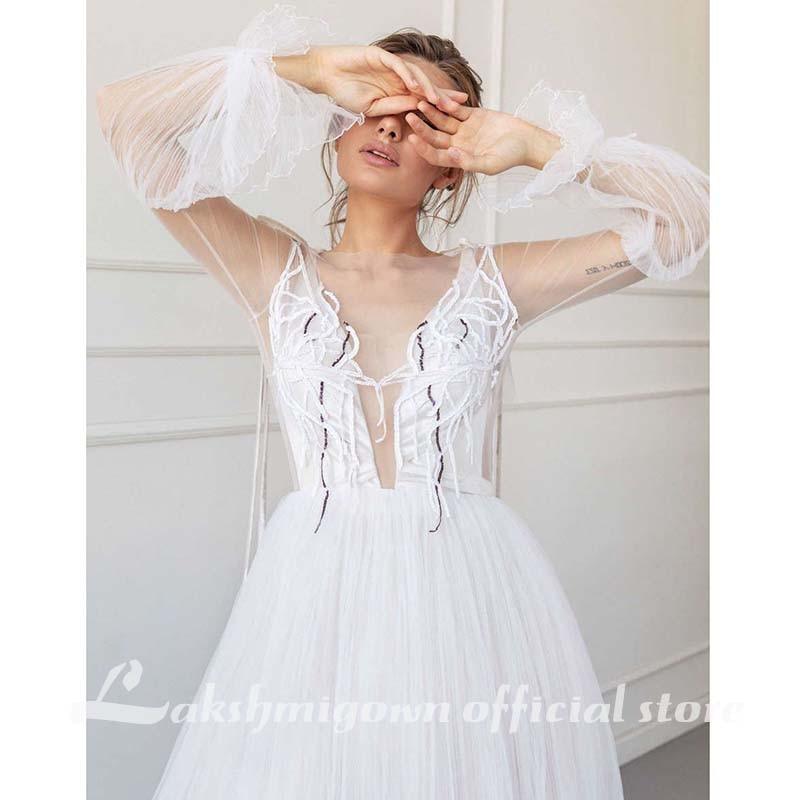 NumberSea A-Line Wedding Dresses Strapless Lace Taffeta Tulle Sleeveless
