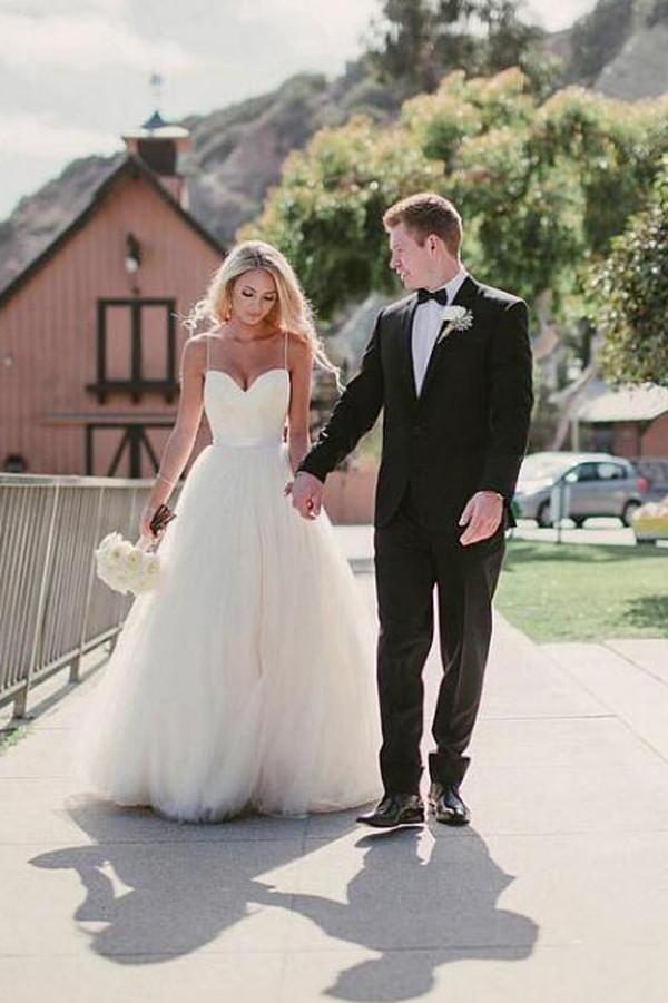 NumberSea Gorgeous Tulle A-line Spaghetti Straps Wedding Dress With Lace Appliques, MW115