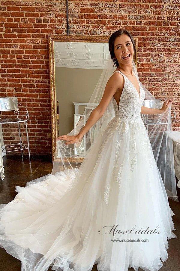 NumberSea Ivory Tulle Lace A-line V-neck Wedding dresses With Train, Bridal Gowns, MW684