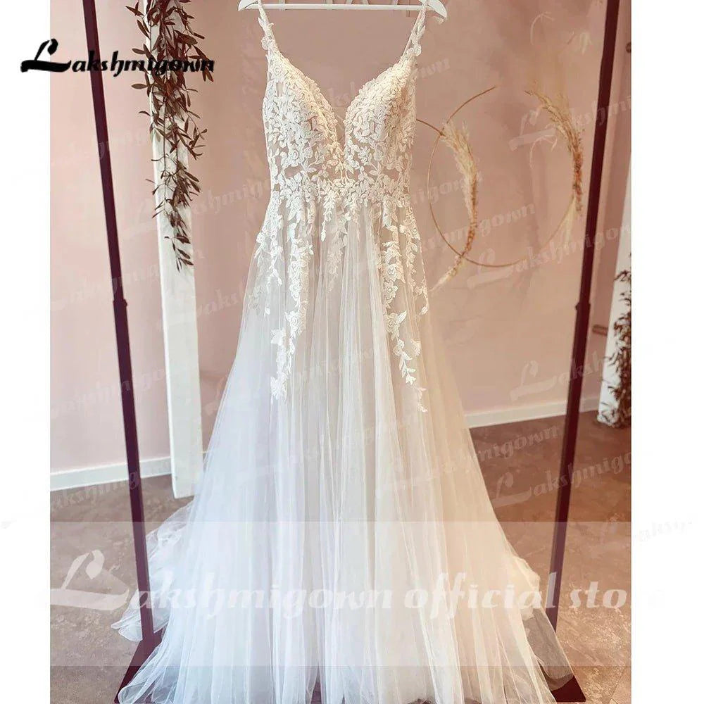 NumberSea Modest Beach Soft Tulle Wedding Dresses 2025 Lace Appliques A-Line V Neck Sweep Train Bridal Gown robe de soirée de mariage