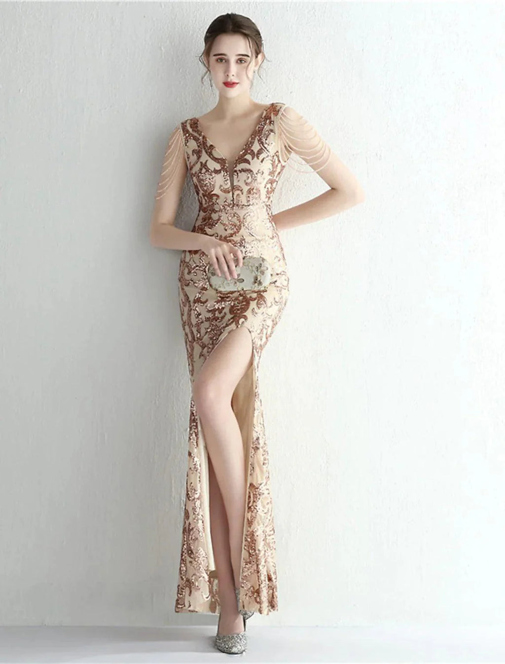Mermaid / Trumpet Evening Gown Sparkle & Shine Dress Formal Wedding Guest Floor Length Short Sleeve V Neck Sequined with Sequin Slit