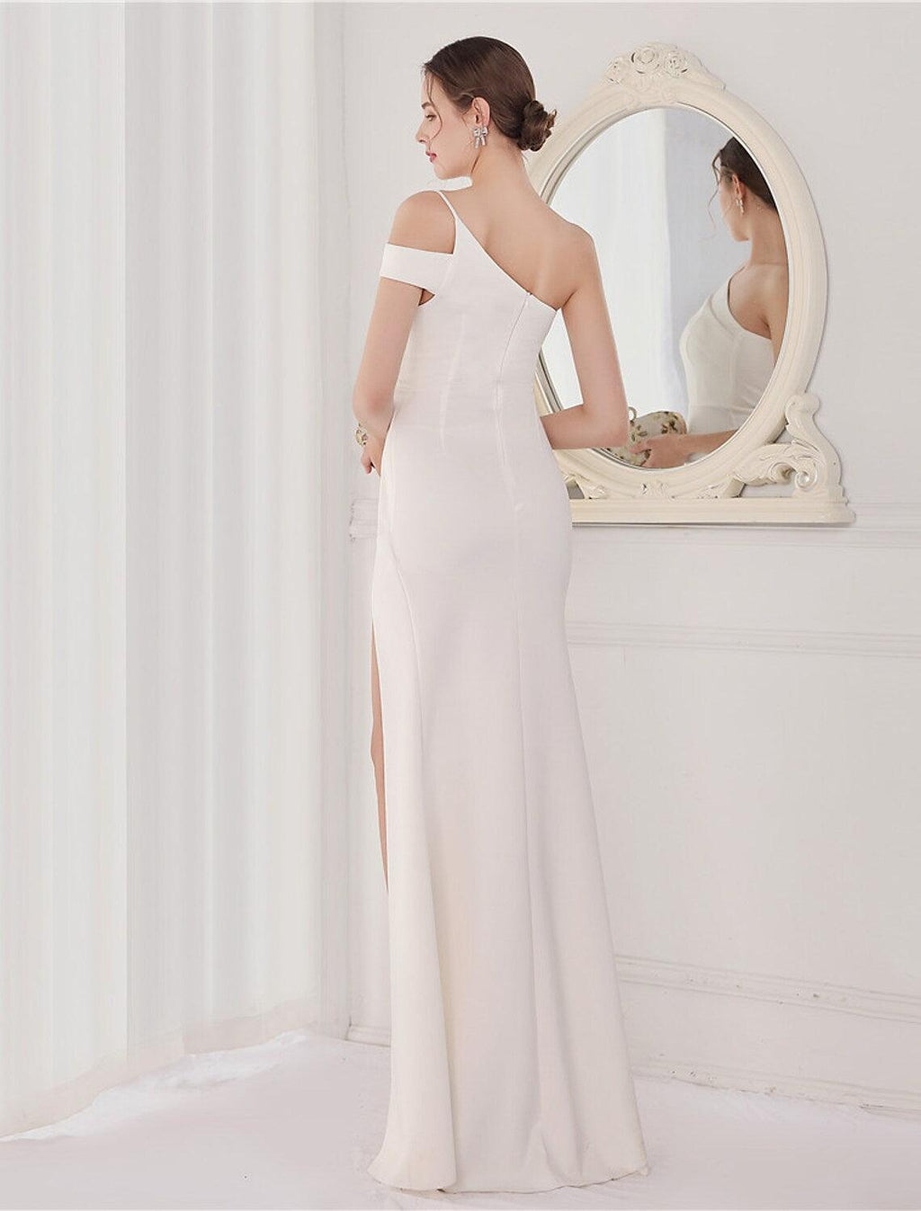 Mermaid / Trumpet Evening Gown Elegant Dress Wedding Guest Floor Length Sleeveless Spaghetti Strap Satin V Back with Slit