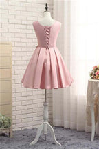 Short Prom Dress Satin Homecoming Dress with Gold Applique