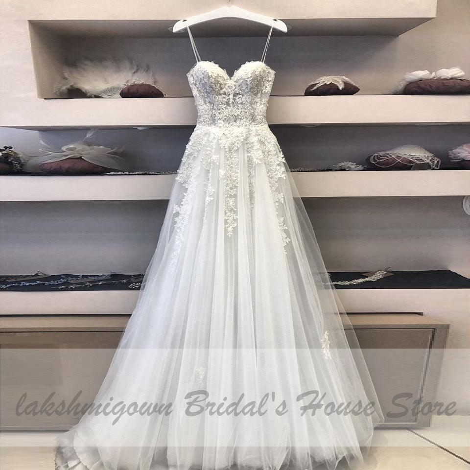 NumberSea  Trouwjurk Sexy A Line Wedding Dress Spaghetti Straps Vintage Lace Applique Beaded Off White Tulle Mariage Long Bridal Dress