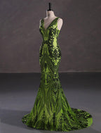 Mermaid / Trumpet Evening Gown Sparkle & Shine Dress Engagement Formal Evening Court Train Sleeveless V Neck Sequined with Sequin