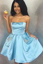 Sweetheart Strapless  Short Homecoming Dress with Pockets