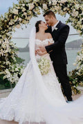 Vintage A-Line Lace Off-The-Shoulder Sleeveless Wedding Dresses With Appliques