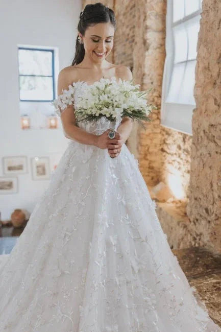 Vintage A-Line Lace Off-The-Shoulder Sleeveless Wedding Dresses With Appliques