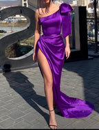 Mermaid / Trumpet Evening Gown High Split Dress Formal Prom Sweep / Brush Train Sleeveless One Shoulder Satin with Bow(s) Slit