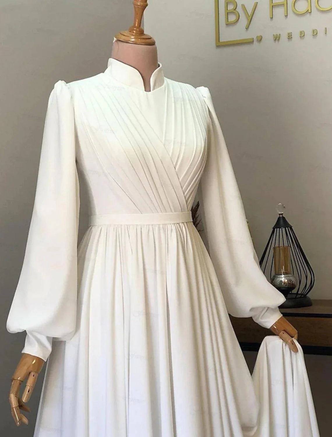 Hall Vintage 1940s / 1950s Casual Fall Wedding Dresses A-Line High Neck Long Sleeve Court Train Chiffon Bridal Gowns With Pleats Solid Color